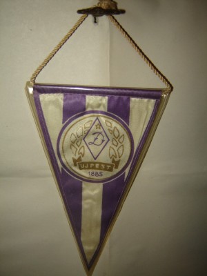 Fanion Ujpest 1885 foto