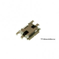 Conector incarcare si date BlackBerry Bold Touch 9900 Original foto