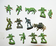 #16 Lot 13 figurine soldati armata, magari, 2cm, plastic, colectie, diorama foto