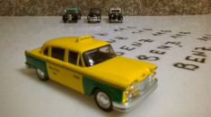 Macheta 1/43 taxi checker foto