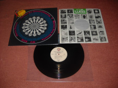 CURVED AIR: Air Conditioning (1970) (vinil, primul album al excelentei trupe!!!) foto