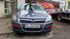 Opel Astra foto