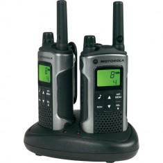 STATIE RADIO WALKIE-TALKIE MOTOROLA TLKR T80 foto