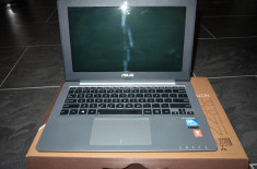Notebook / laptop Asus X201E 11.6&amp;quot; + geanta ELECOM cadou foto