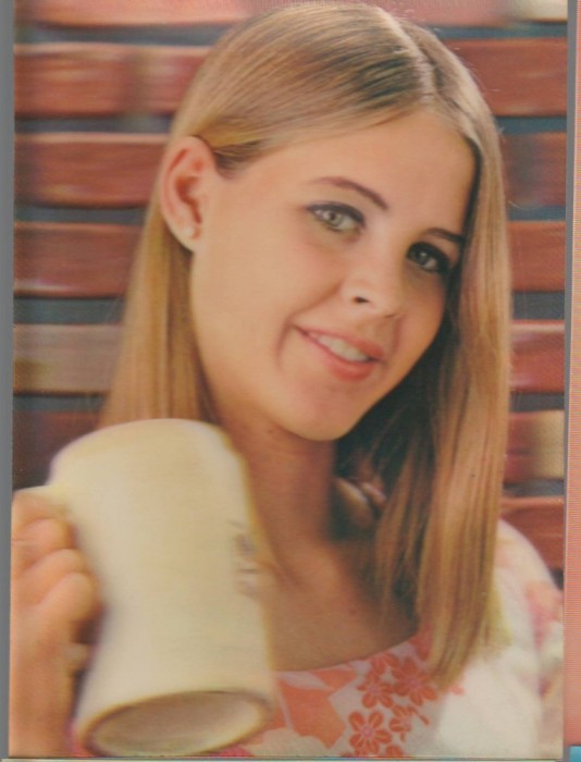CPI (B6910) CARTE POSTALA - STEREO, IN RELIEF, FATA CU O CANA