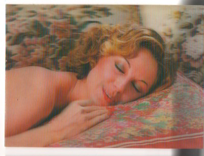 CPI (B6934) CARTE POSTALA - in relief, stereo FATA PE DIVAN foto