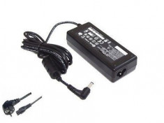 Alimentator Incarcator Toshiba Satellite C855-1UT 19V 3,42A conector 5,5x2,5mm foto