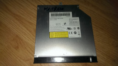 DVD-RW SATA Philips DS-8A5S de pe Medion CR630 foto