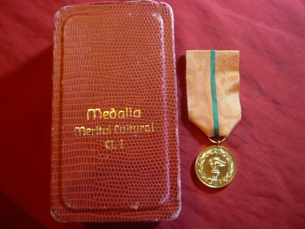 Medalia Meritul Cultural cl.I -anii '70 ,cutie originala | arhiva Okazii.ro
