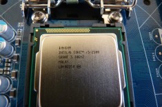 Procesor socket 1155 Intel Sandy Bridge Core i5 2500 3.30GHz +cooler foto