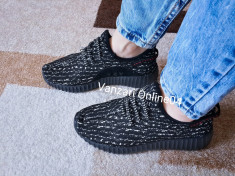 Adidasi Adidas Yeezy Boost 350 foto