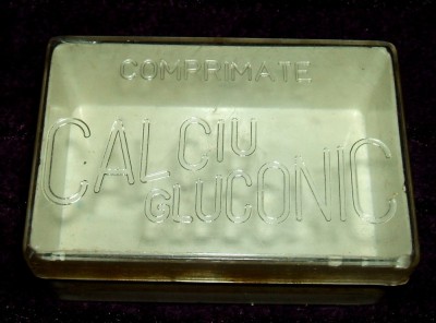 Cutie Calciu Gluconic comprimate, farmacie medicamente, amintiri Epoca de Aur foto