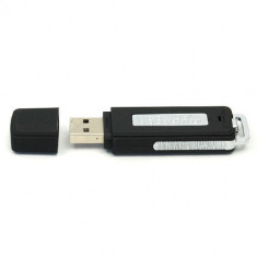 Stick Memorie USB Spion 8 GB , DVR , Reportofon 8GB / 96 Ore Inregistrare foto