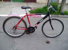 Bicicleta mountain bike roti de 26&amp;quot; in stare buna foto