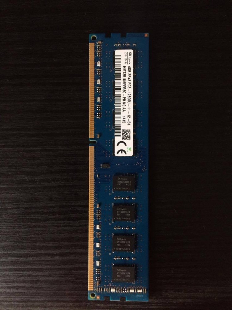 Barrette Mémoire RAM SK Hynix 4 Go DDR3 - HMT351U6EFR8C-PB, PC3-12800, 1600 MHz, Occasion