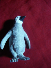 Figurina Pinguin h= 6,5 cm , plastic turnat foto