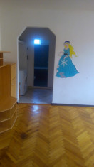 Apartament 2 camere de vanzare in Ploiesti foto