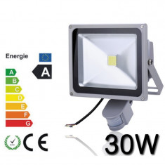 Proiector led 30w cu senzor miscare ,proiectoare led lumina alb rece 30 w senzor foto