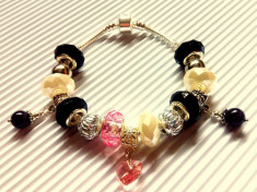 Bratara tip Pandora completa ,pandantive,talismane si charm-uri tip Swarovski foto