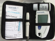 Glucometru Glucoval Compact foto