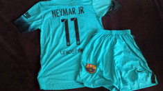 ECHIPAMENT NEYMAR JR. F.C.BARCELONA 10-14ANI(140,164) foto