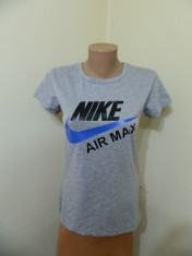 TRICOU NIKE AIR MAX -MODEL NOU -MARIMI-M-PENTRU 50-55 KG foto