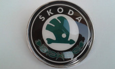 Emblema NOUA Skoda capota / portbagaj 78mm foto