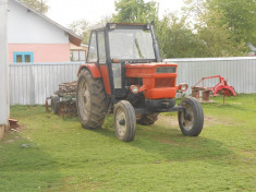 Tractor Fiat + utilaje foto