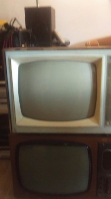 Televizor TEMP model 1947 foto