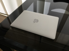Macbook Pro 13 inch Retina (2,5ghz/8gb/128 SSD) foto