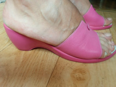 Sandale din piele marimea 38, arata impecabil! foto