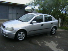 Opel Astra foto