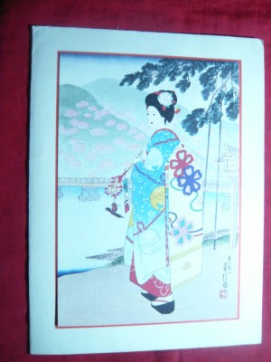Felicitare Japoneza , dim. 10,3x14,8 cm. semnata- Femeie costum trad. foto
