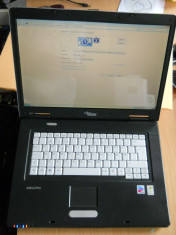 Laptop 15.4&amp;quot; Fujitsu Amilo PRO V2085 Intel Pentium M 1700 MHz,HDD 80 GB,2 GB RAM foto