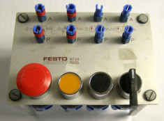 Panou de la Festo Didactic cu 2 push buton-uri buton panica si comanda pneumatice(860) foto