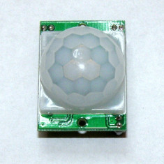 Senzor infrarosu / HC-SR501 / Detector de miscare / Modul PIR pt Arduino(161)