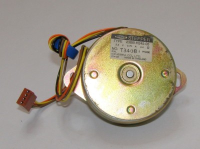 Motor pas cu pas Astrosyn 23BB-H245-05(470) foto