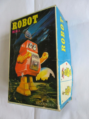 RAR! ROBOTEL CHINEZESC CU CHEITA INCORPORATA,IN CUTIA ORIGINALA DIN ANII 80 foto