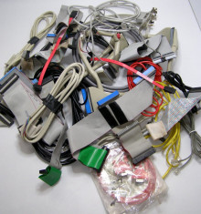 Lot cabluri IDE (P-ATA) SATA USB SCSI RS232(880) foto