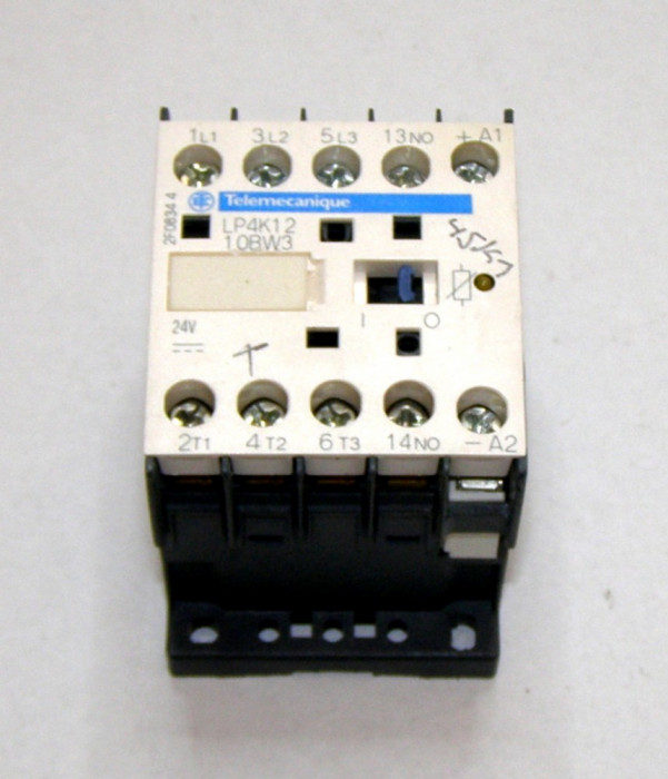 Contactor Telemecanique LP4K1210BW3 3NO actionare 24 Vdc(590)