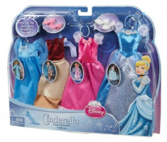 Set cu rochite pentru papusi Disney Princess foto
