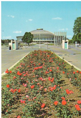 CPI (B7265) CARTE POSTALA - BUCURESTI. PAVILIONUL CENTRAL DIN COMPLEXUL EXPO foto