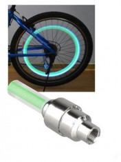 capac ventil led verde, ventil roata, auto, bicicleta, moto foto