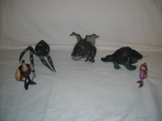 Set 5 figurine Dragon Hunters foto