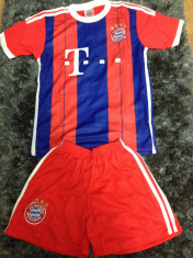 ~REDUCERE~ Echipament set fotbal/compleu copii Bayern Munchen (tricou+sort) foto