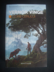 VERNOR VINGE - COPII CERULUI (2016) foto