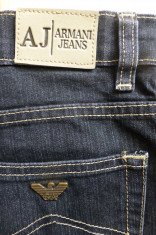 Blugi Armani Jeans Made in Italy; marime 30, vezi dimensiuni; impecabili, ca noi foto