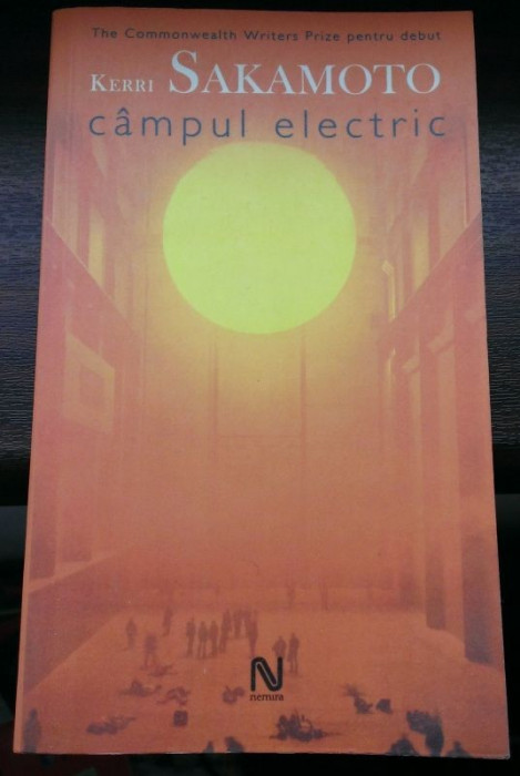 Kerri Sakamoto - Campul Electric - Nemira