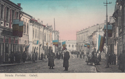 GALATI STRADA PORTULUI DRAPELUL ROMANIEI TRICOLOR ANIMATIE foto