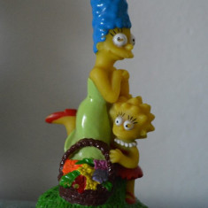 Jucarie cauciuc Familia Simpson Maggie si Lisa cu cos cu flori, 13cm, anul 1998